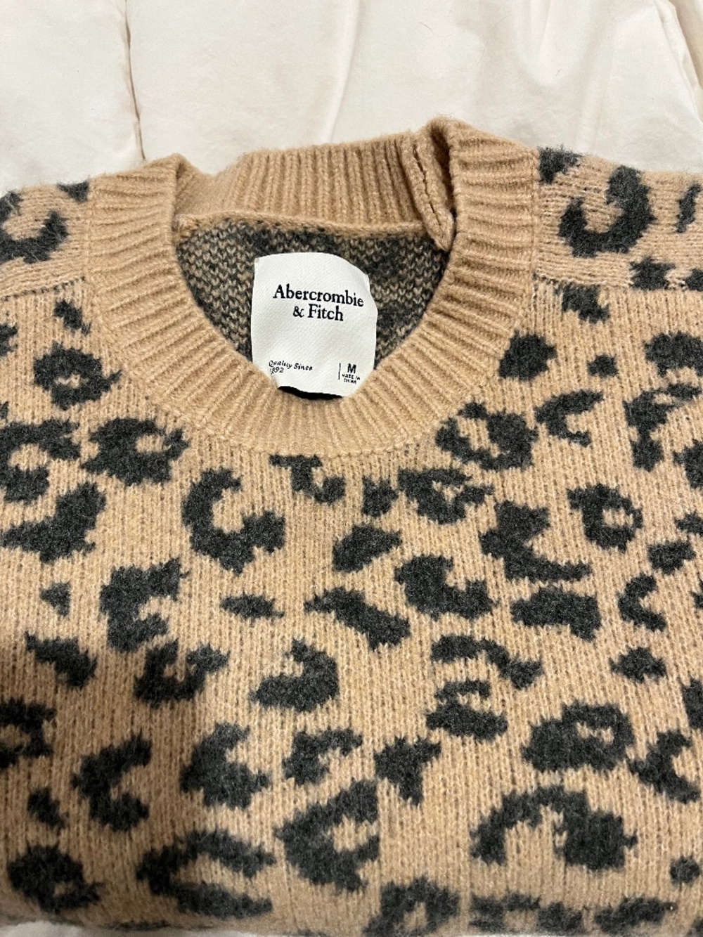 Abracrombie Animal print sweater